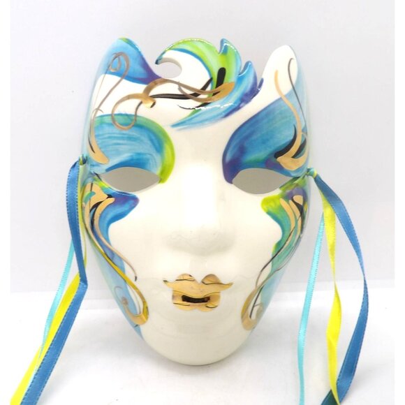 Rings & Clowns Ceramic Full Face Mardi Gras Masks set of Two preowned - Picture 3 of 8